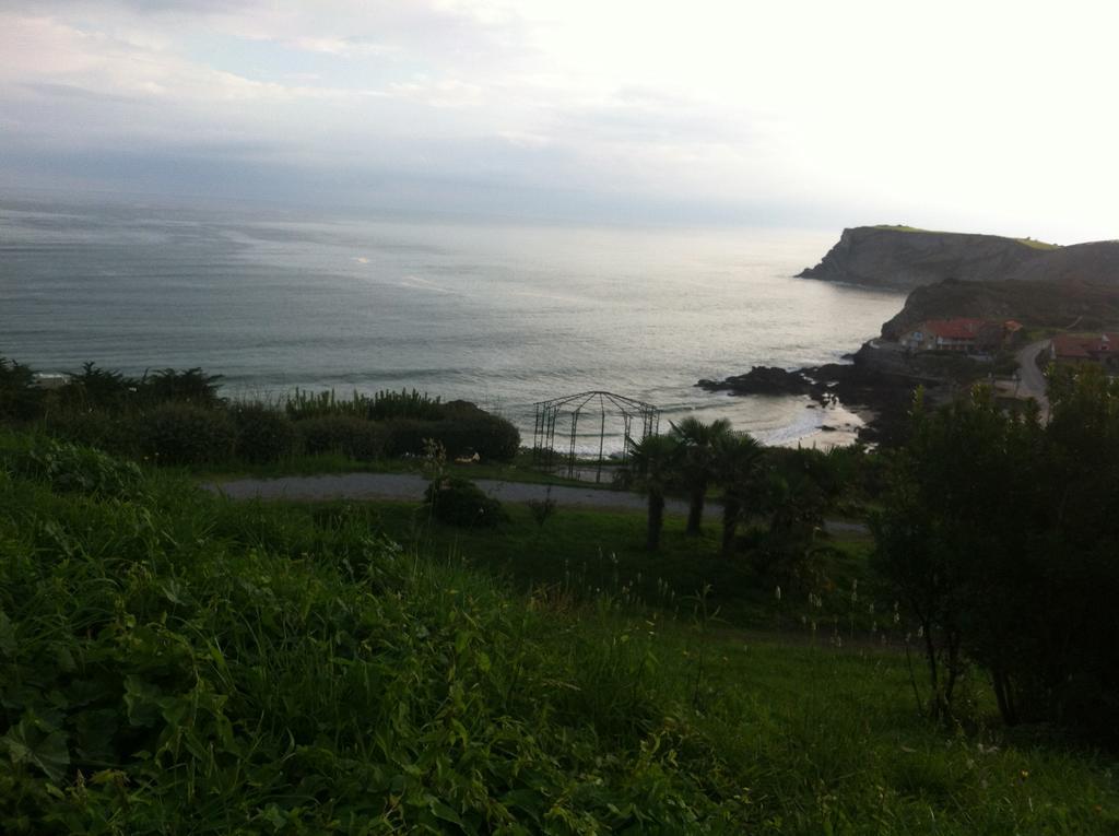Apartamentos Mar Comillas Dış mekan fotoğraf