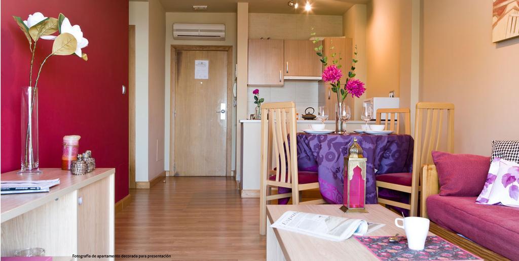 Apartamentos Mar Comillas Dış mekan fotoğraf