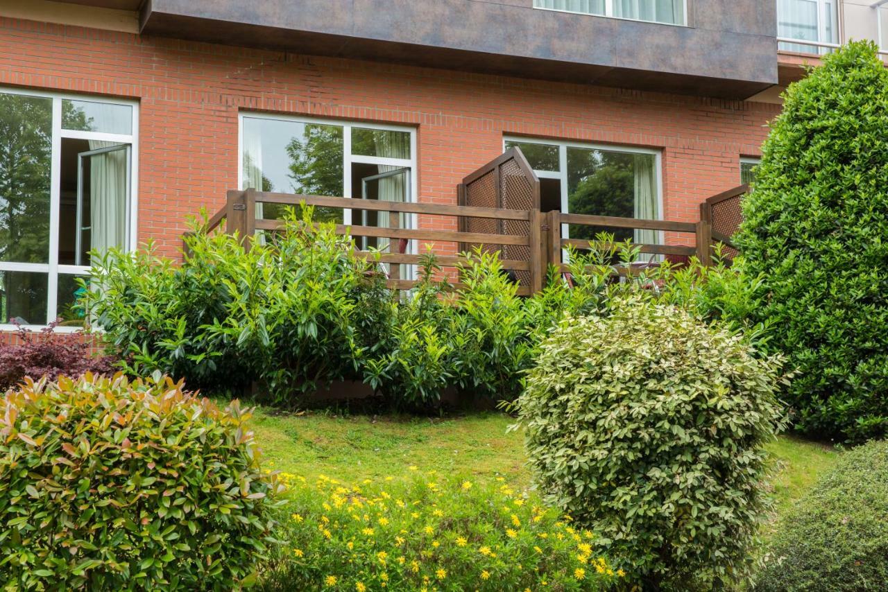 Apartamentos Mar Comillas Dış mekan fotoğraf